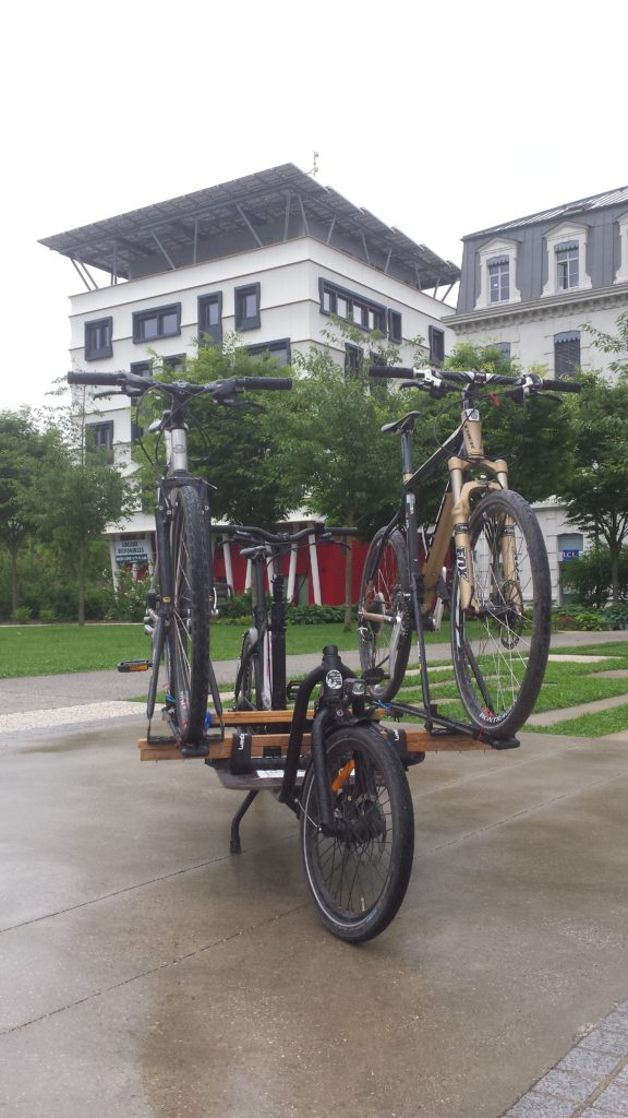 transport de vélo pour un entretien hors site